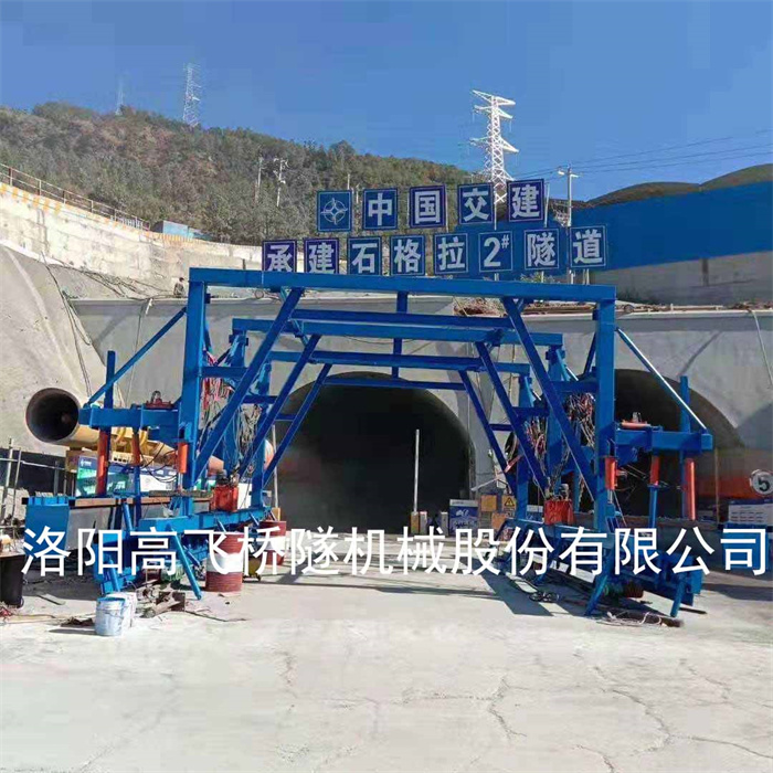 水沟电缆槽模板台车怎样提高施工率 水沟电缆槽模板台车怎样提高施工率